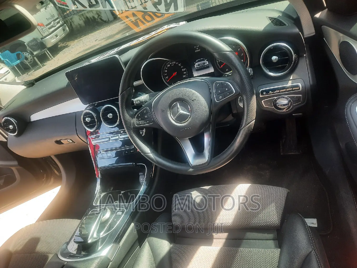 Mercedes-Benz C180 2016 Black
