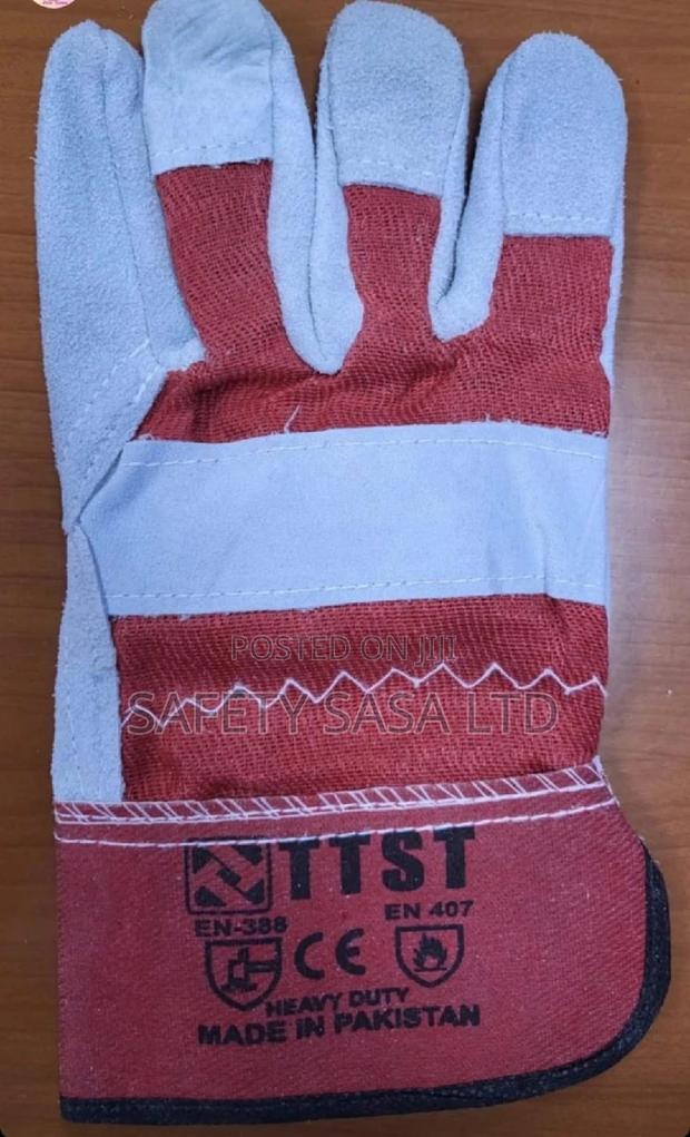 Heavy Duty Leather Gloves - thumbnail 3