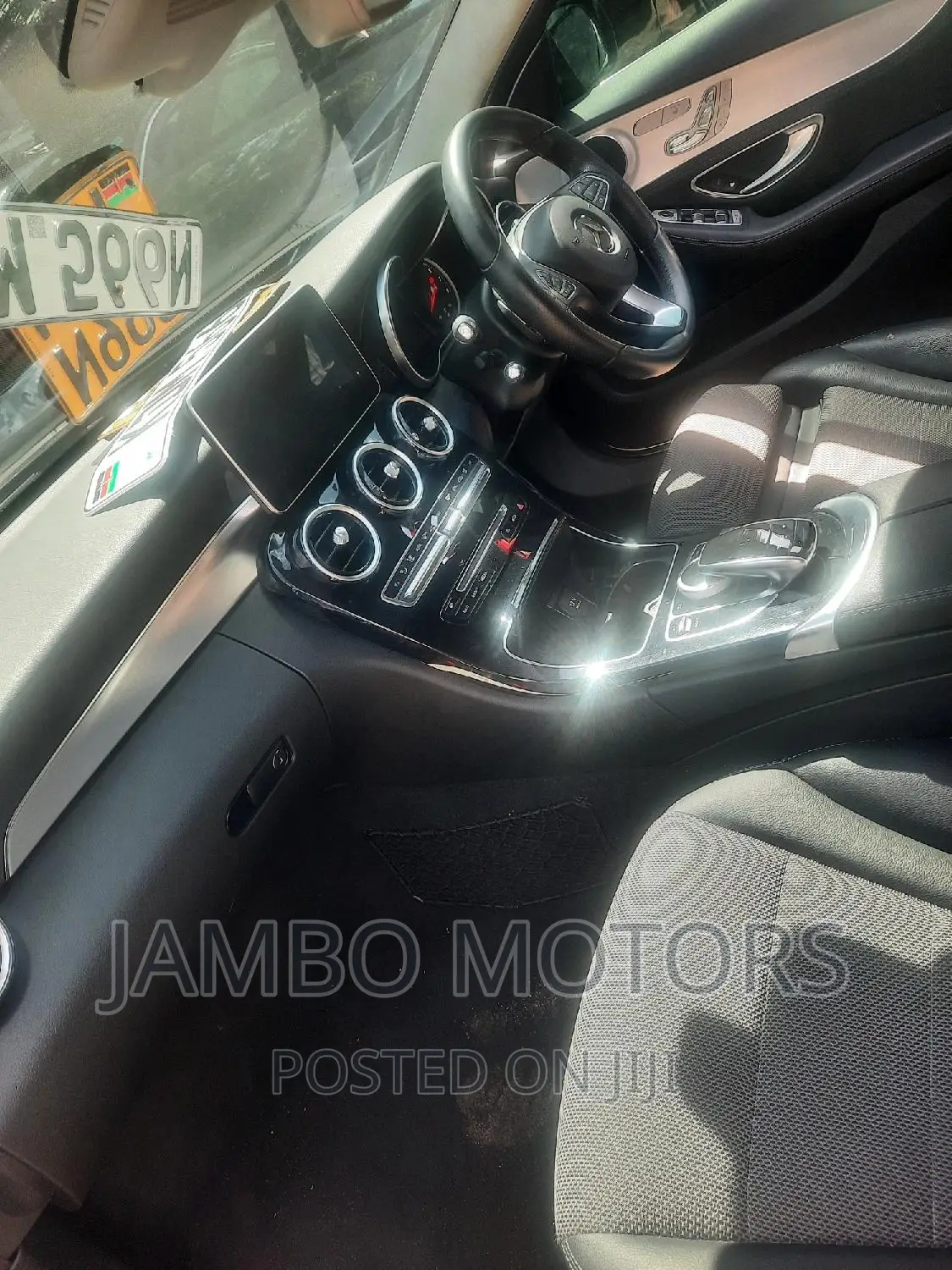Mercedes-Benz C180 2016 Black