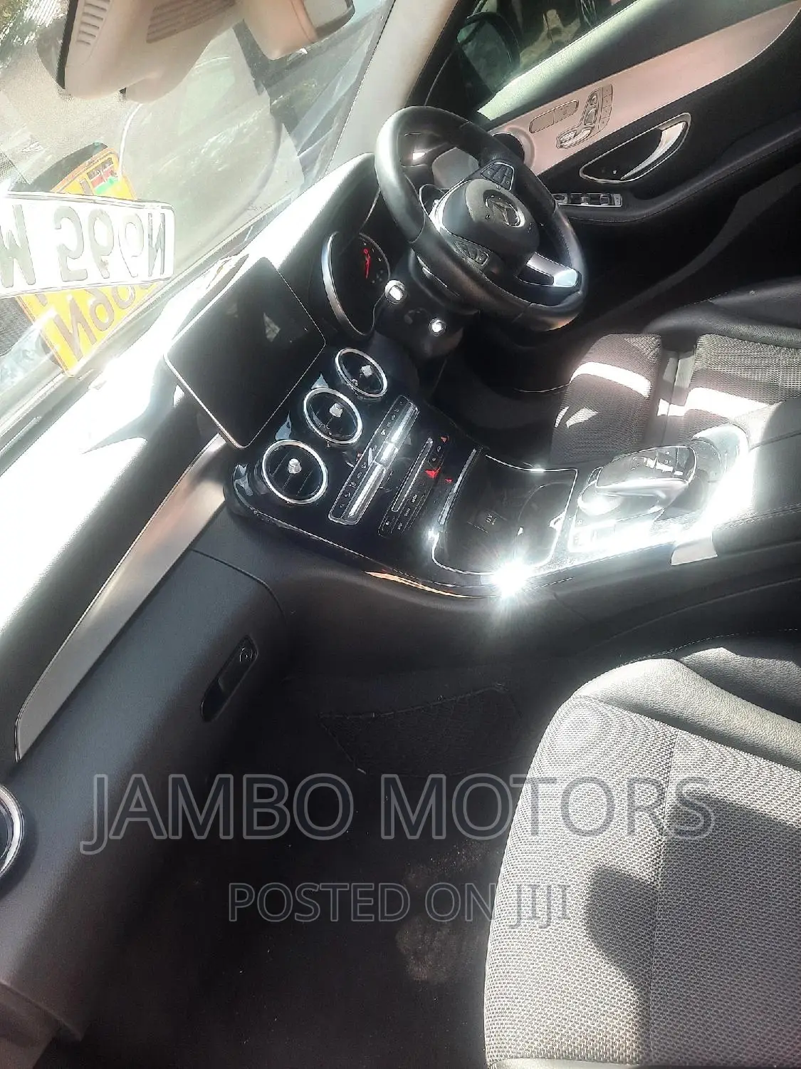 Mercedes-Benz C180 2016 Black