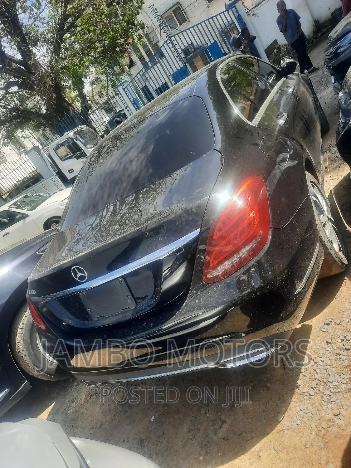Mercedes-Benz C180 2016 Black