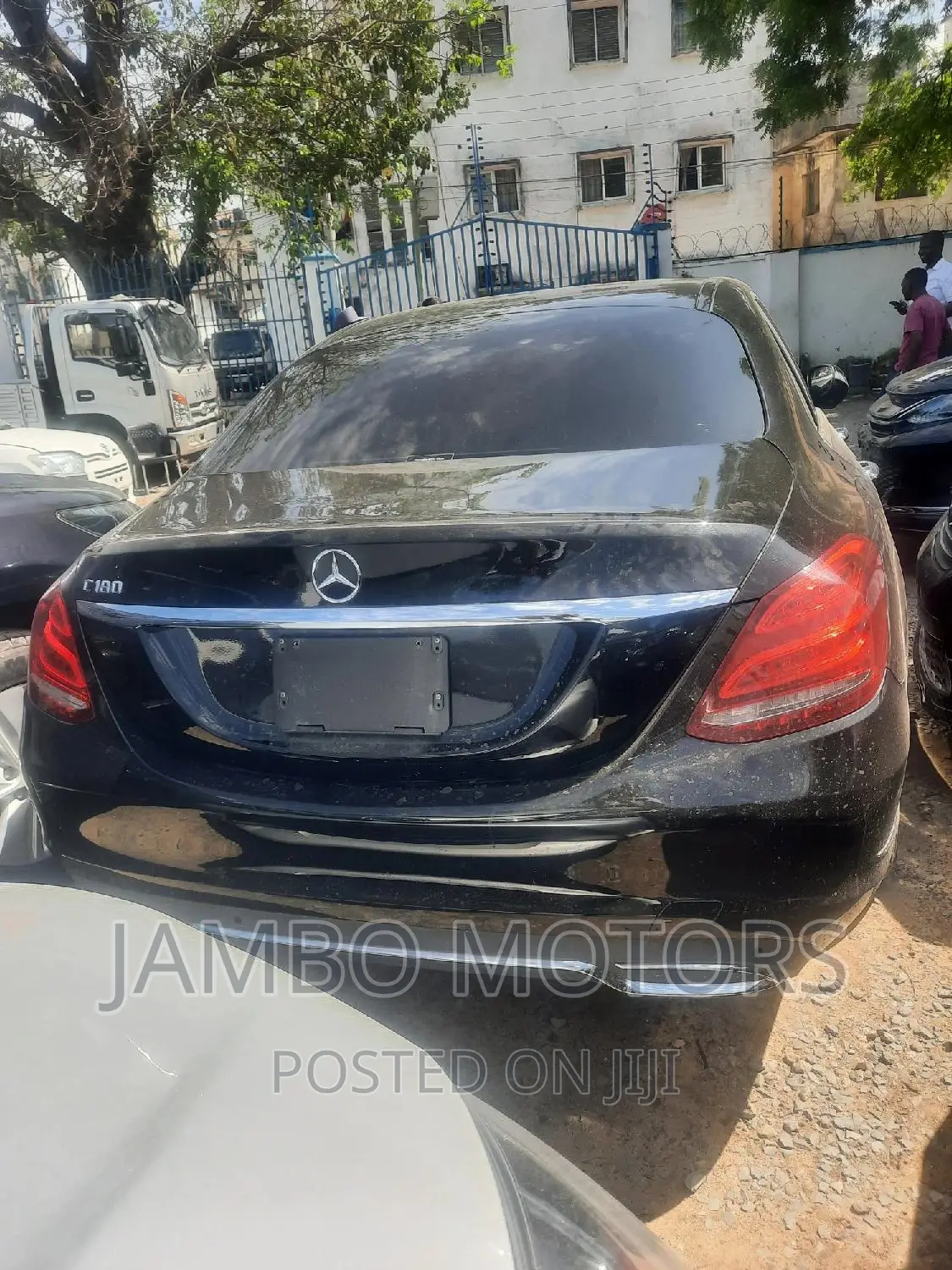 Mercedes-Benz C180 2016 Black
