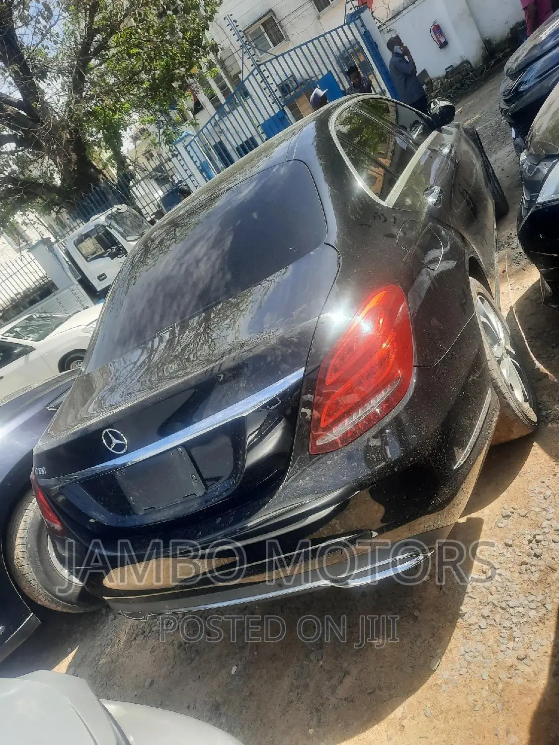 Mercedes-Benz C180 2016 Black