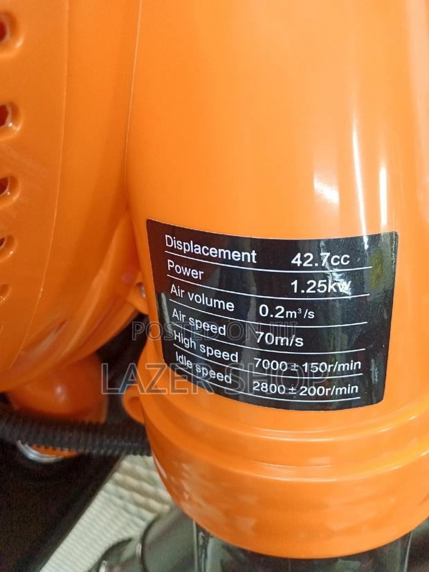 Leafs Blower - thumbnail 3