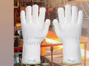 Heat Resistant Gloves - thumbnail 2