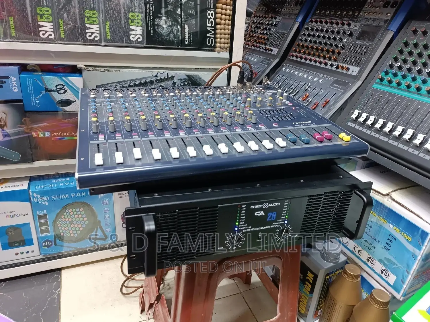 Crest Audio 20 Plus Soundcraft 12 Channels Plain Mixer