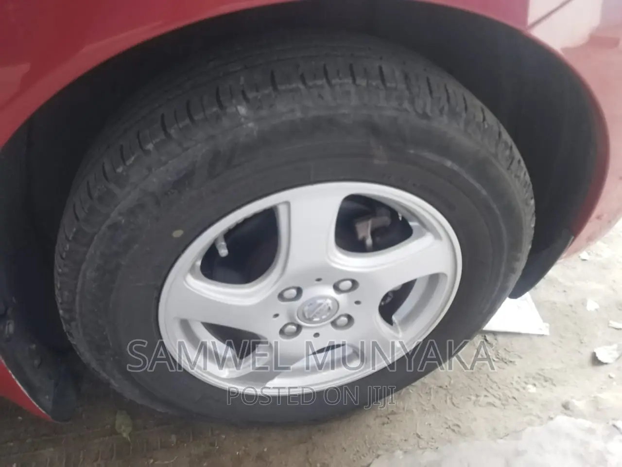 Nissan Note 1.6 Petrol 2017 Red