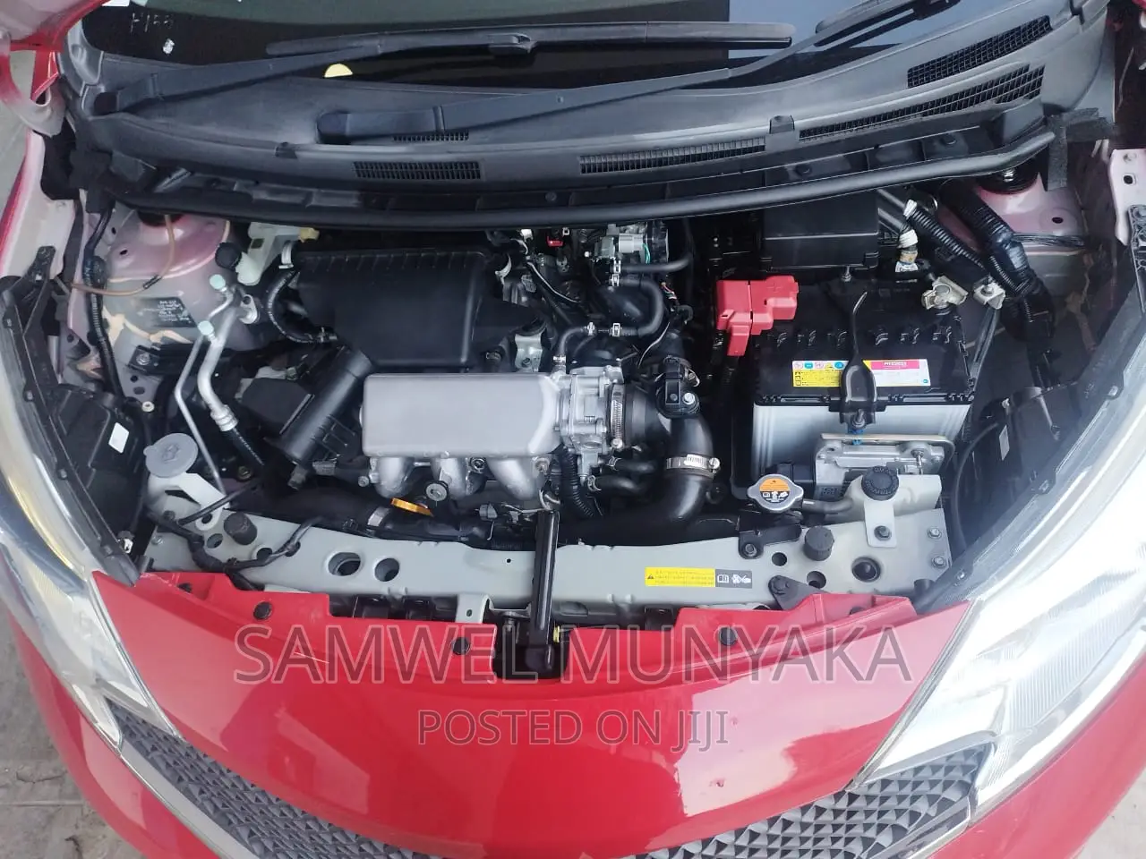 Nissan Note 1.6 Petrol 2017 Red