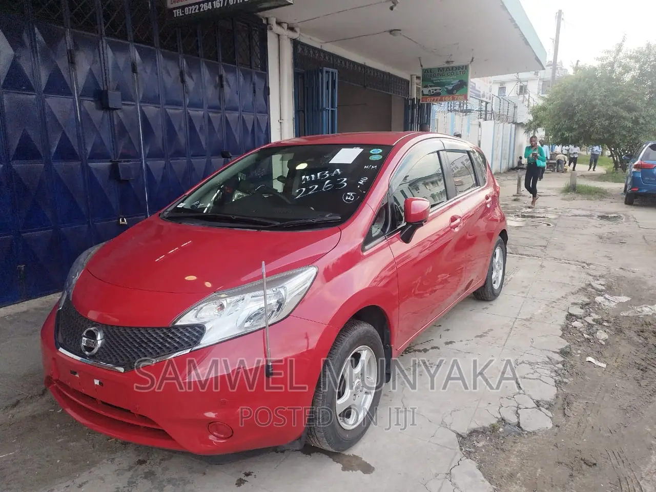 Nissan Note 1.6 Petrol 2017 Red