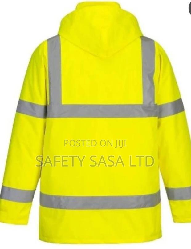 Traffic Jackets: Waterproof Reflective Jackets - main view