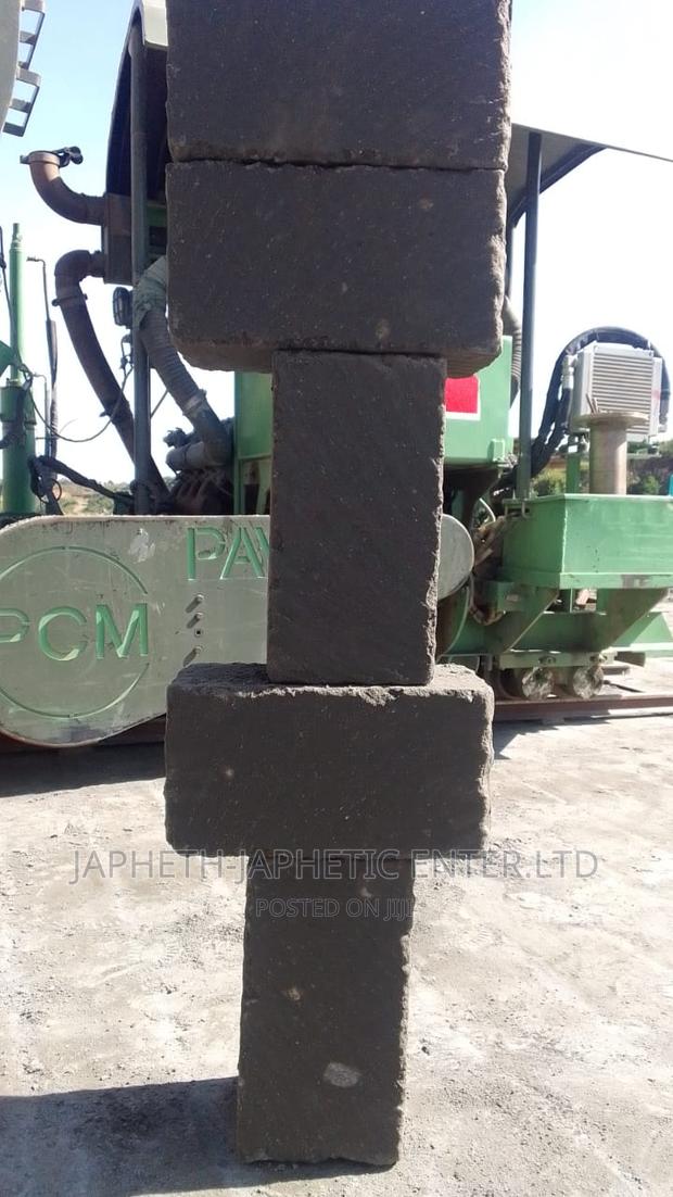 Ndarugo Stones, - main view