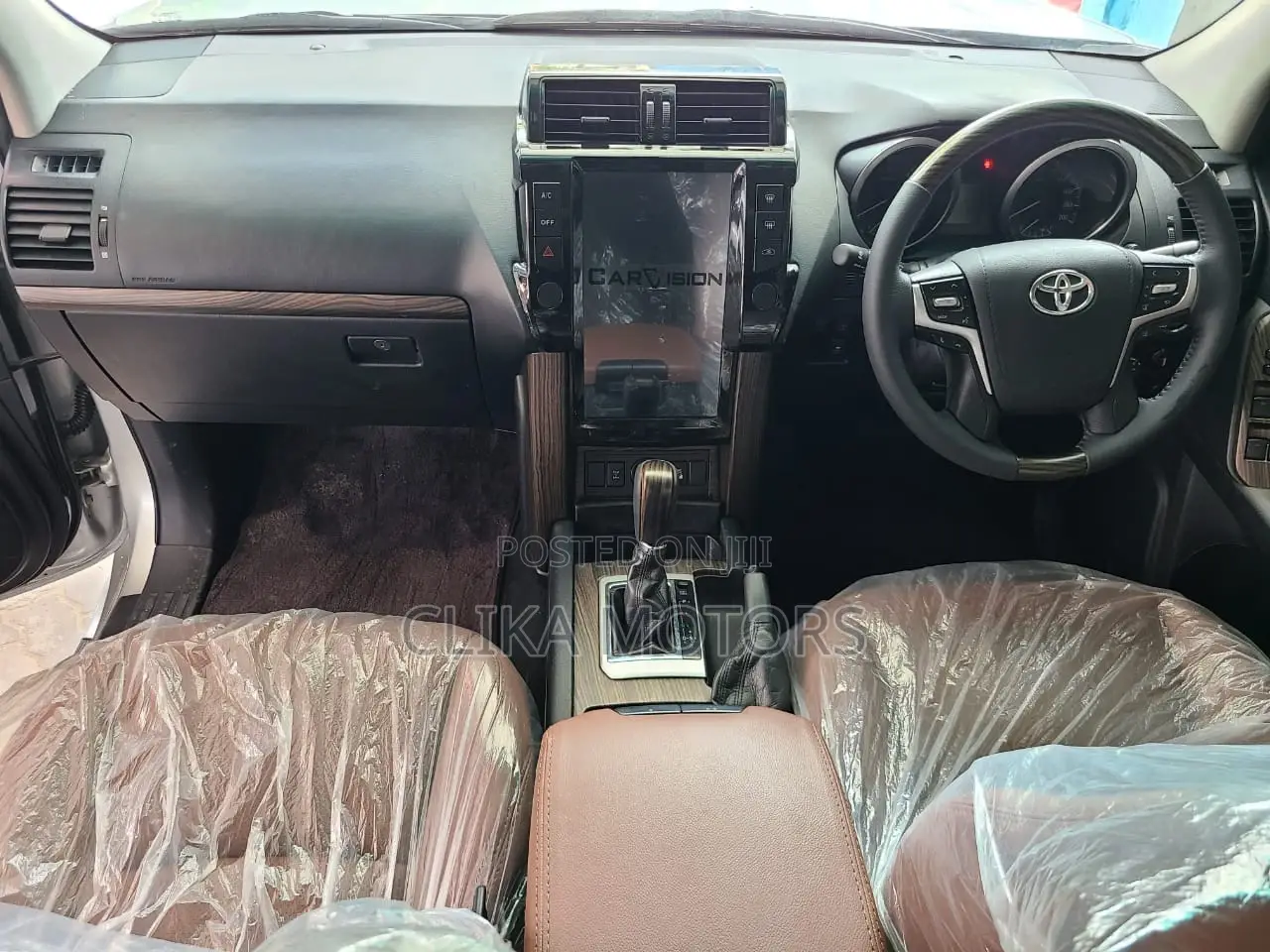 Toyota Land Cruiser Prado 2.8 2017 Silver