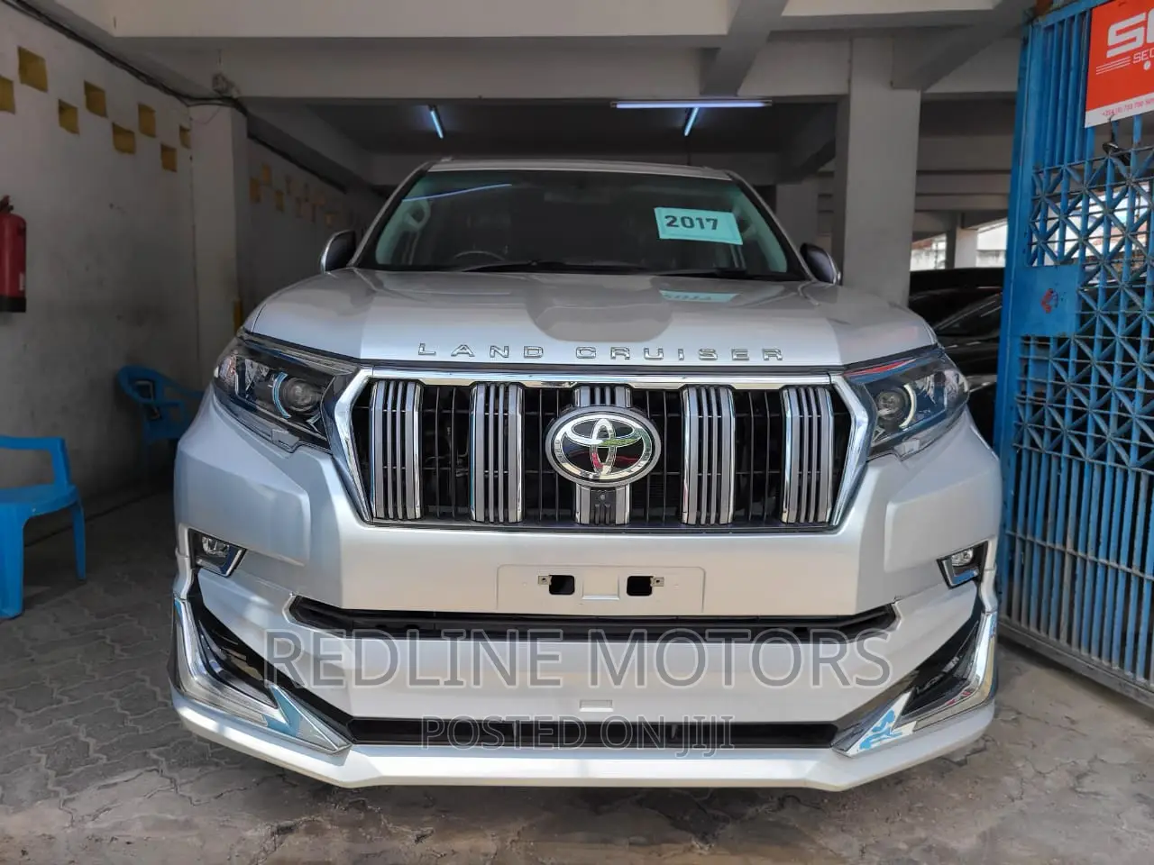 Toyota Land Cruiser Prado 2.8 2017 Silver