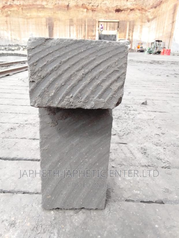 Ndarugo Machine Cuts Stones,Very Strong - thumbnail 4