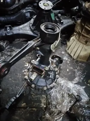 Toyota Vigo Front Differential (Diff)