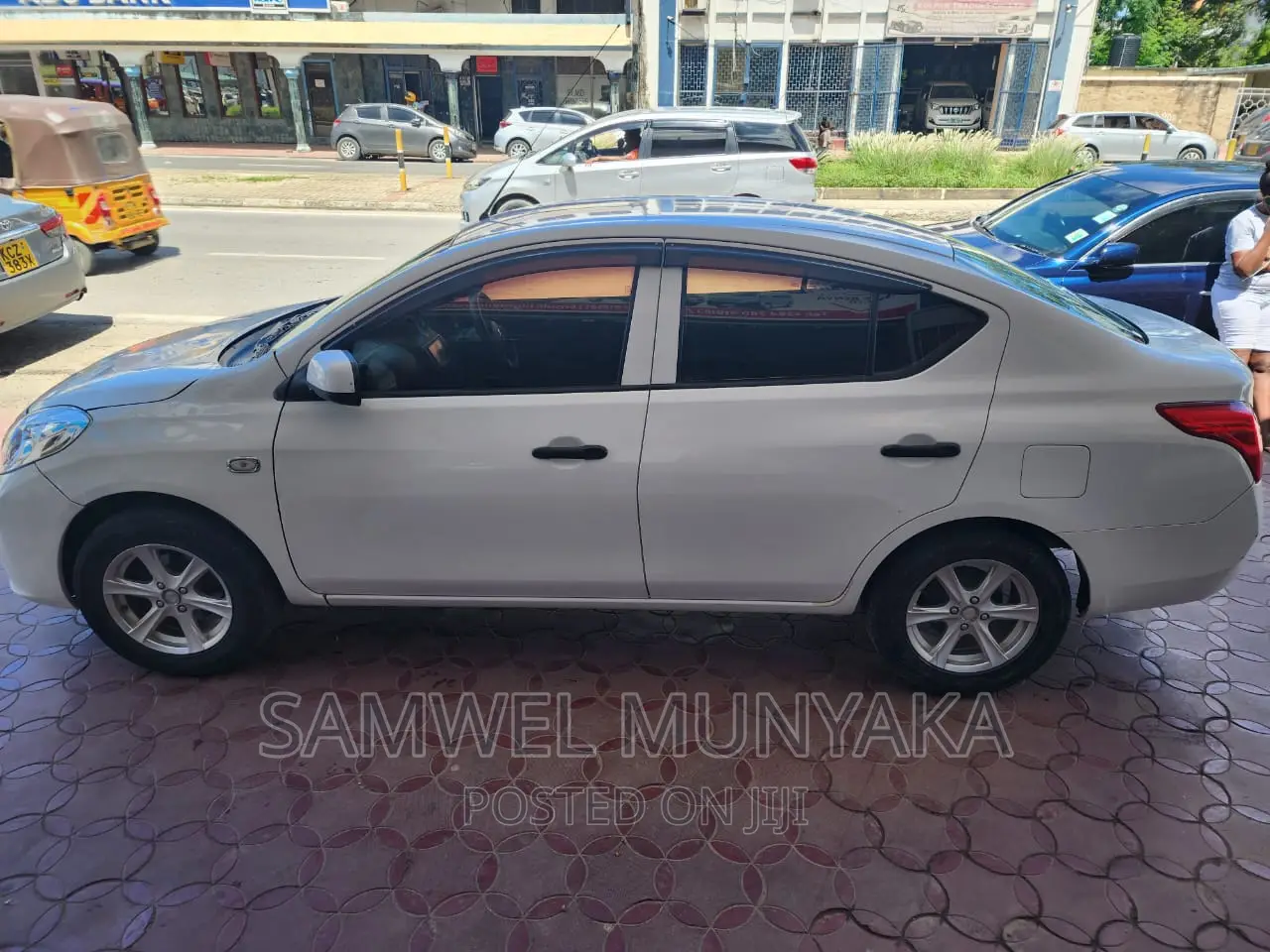 Nissan Latio SV Premium 2014 Pearl