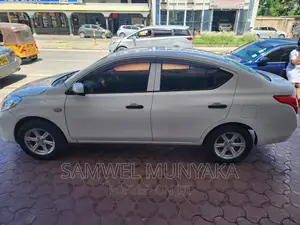 Nissan Latio SV Premium 2014 Pearl
