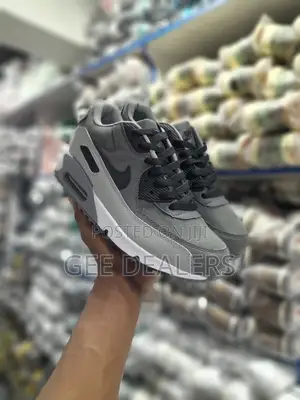 Airmax 90 Grey/Black Sneakers
