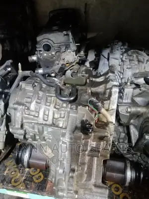 Nissan HR15 Gearbox