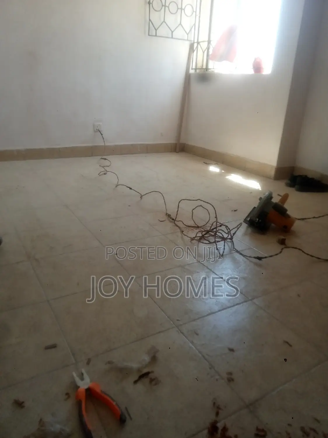 3bdrm Block of Flats in Madaraka for rent