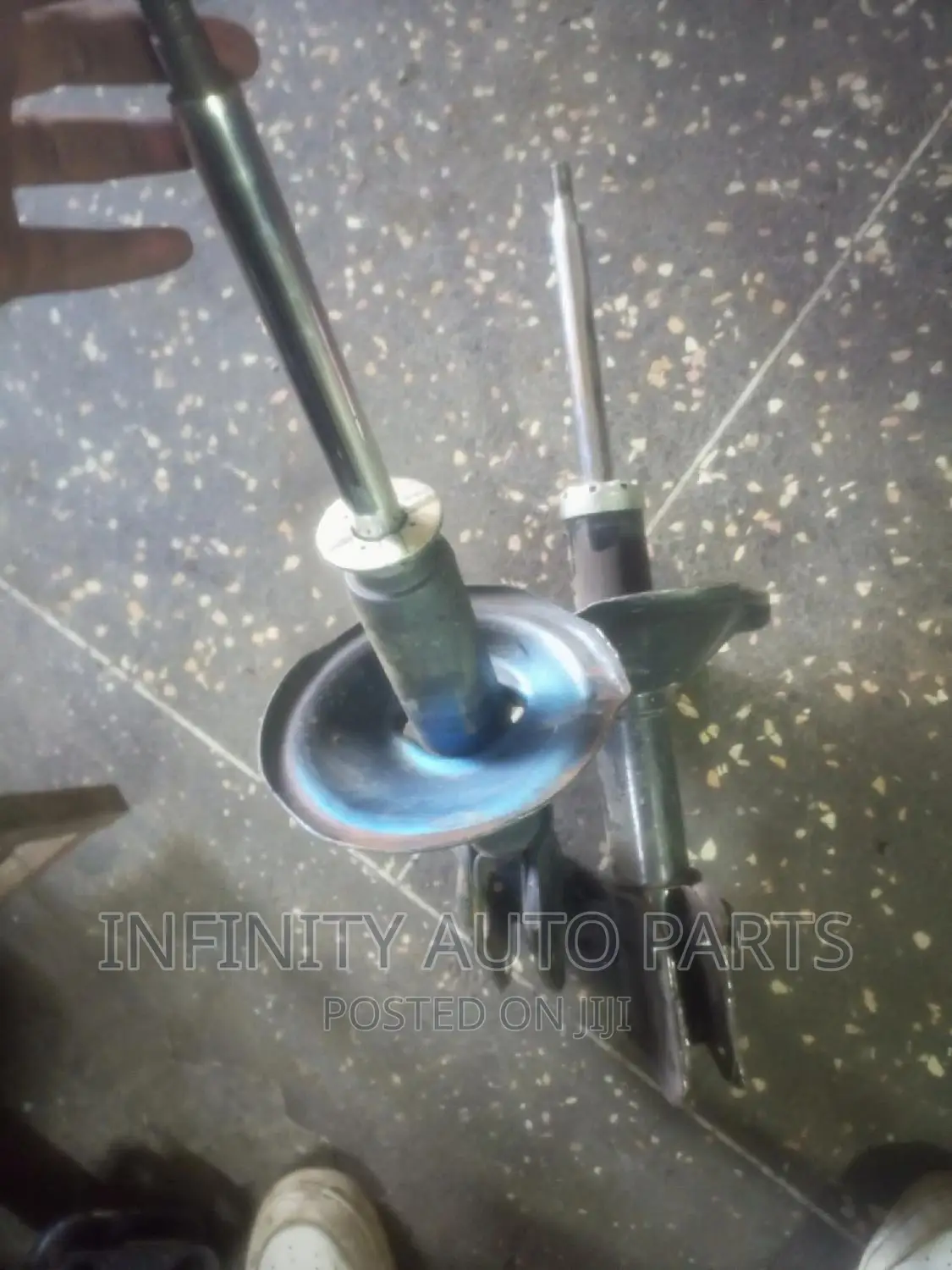 Subaru Impreza Gg2 Legacy Front Shocks.