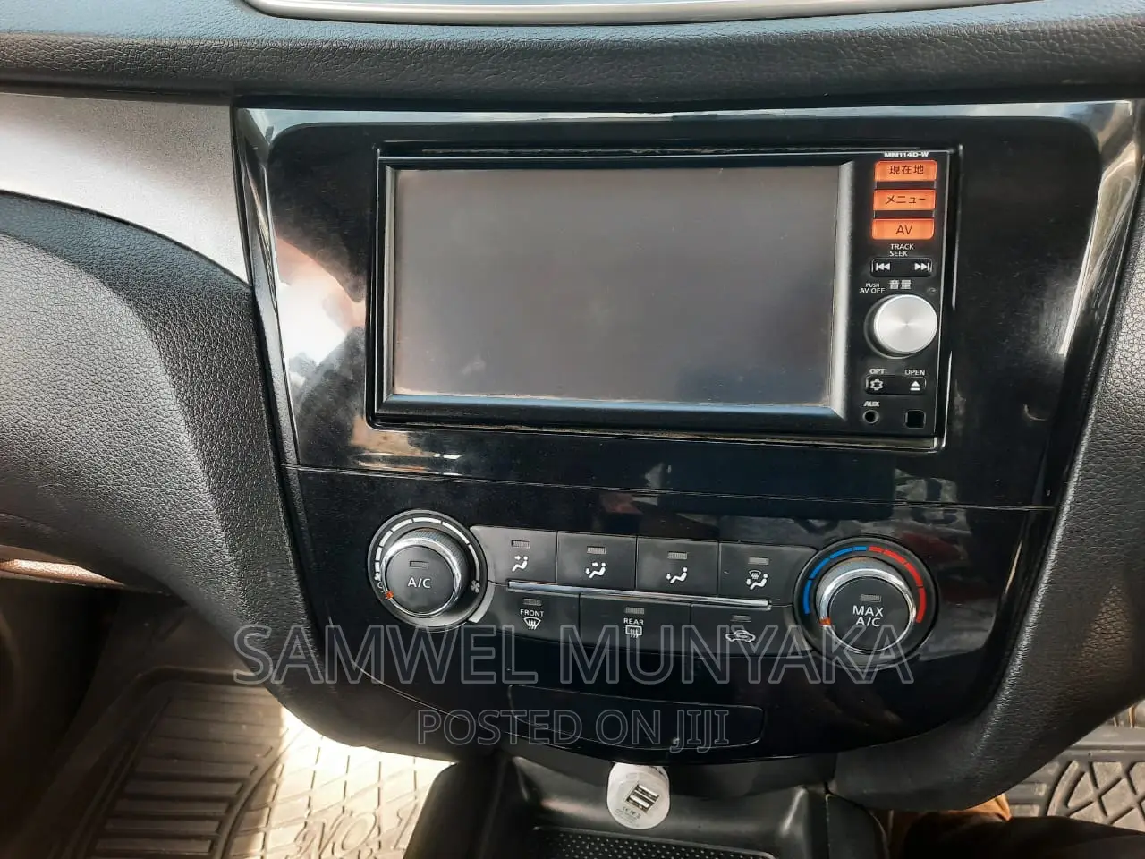 Nissan X-Trail 2.0 Petrol AWD 2015 Silver