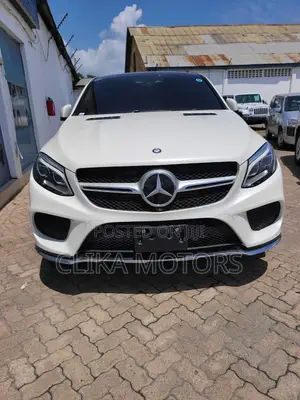 Mercedes-Benz GLE-Class GLE 350d 4MATIC 2016 Pearl