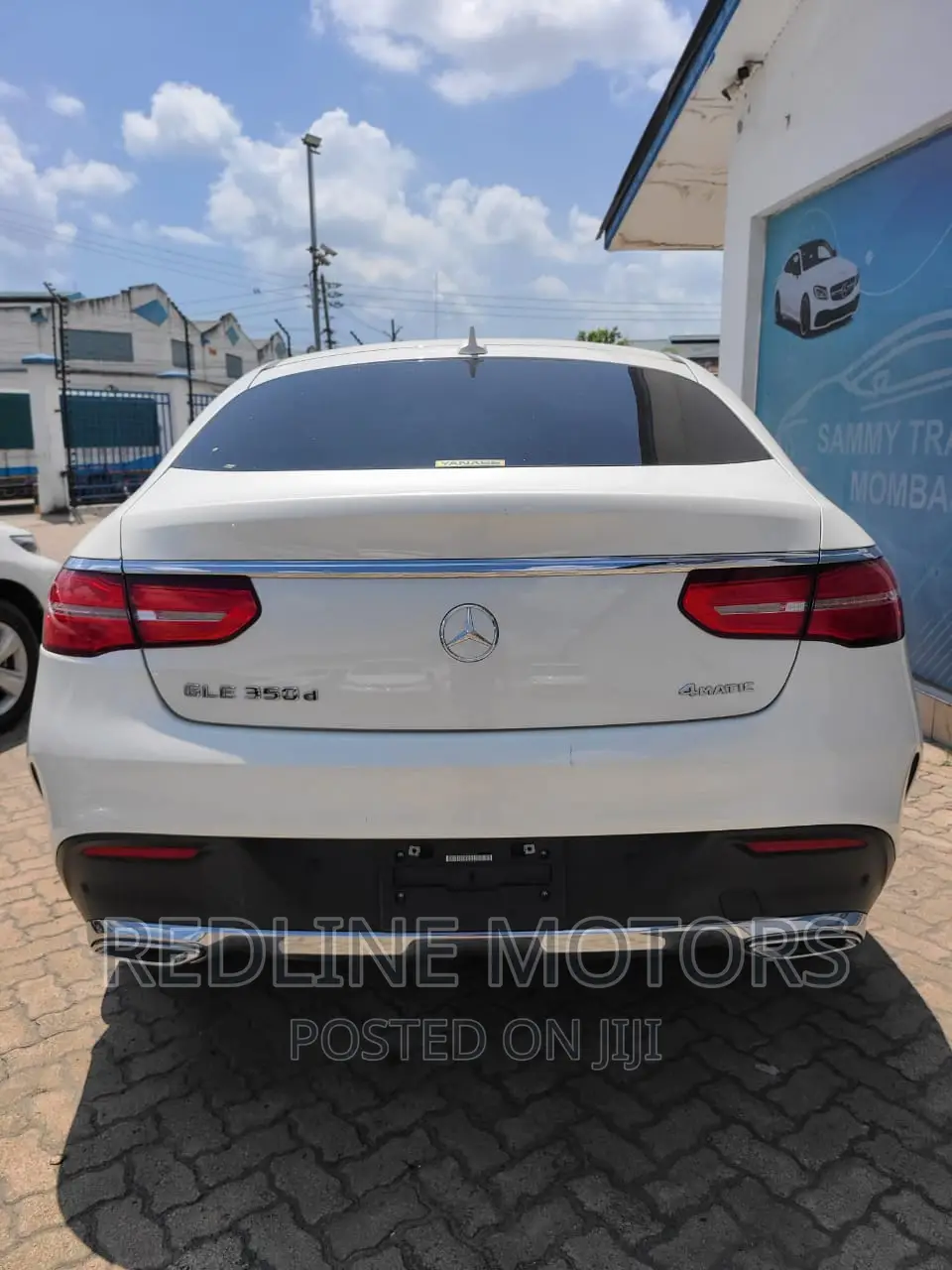 Mercedes-Benz GLE-Class GLE 350d 4MATIC 2016 Pearl