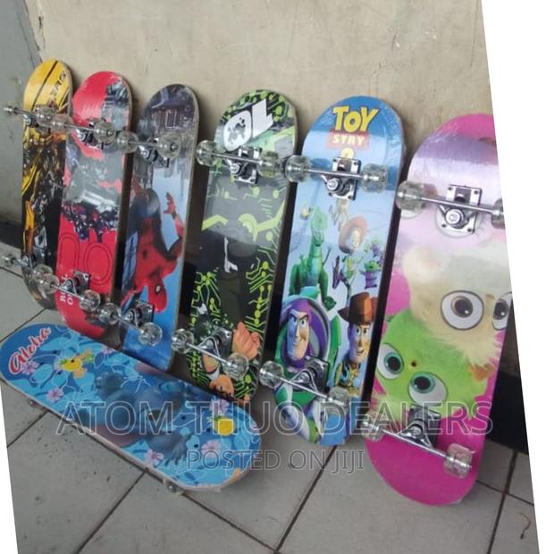 79 Cm Skateboard With Rubber Wheels - main view