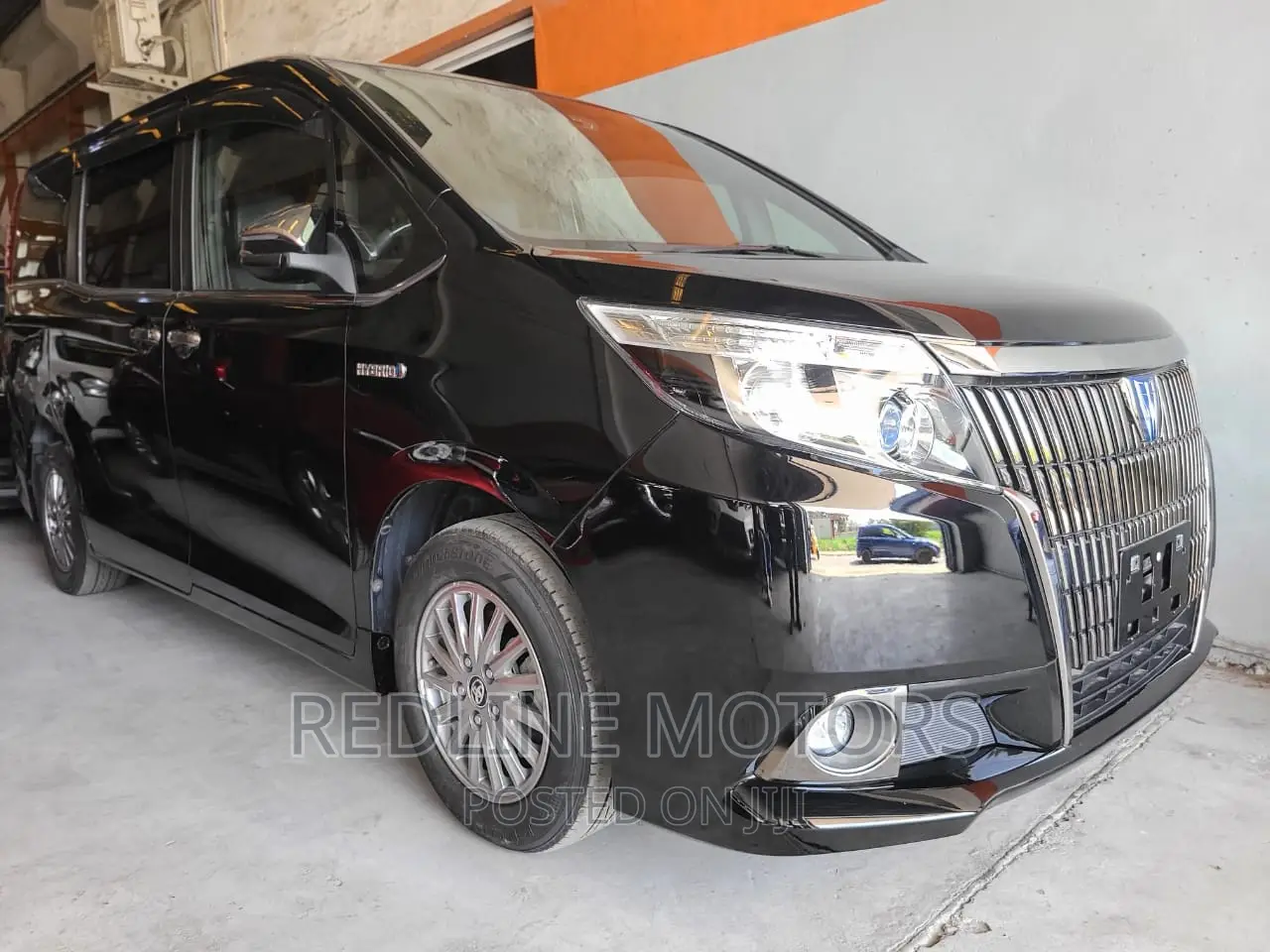 Toyota Esquire 2.0 AWD (7 seater) 2016 Black
