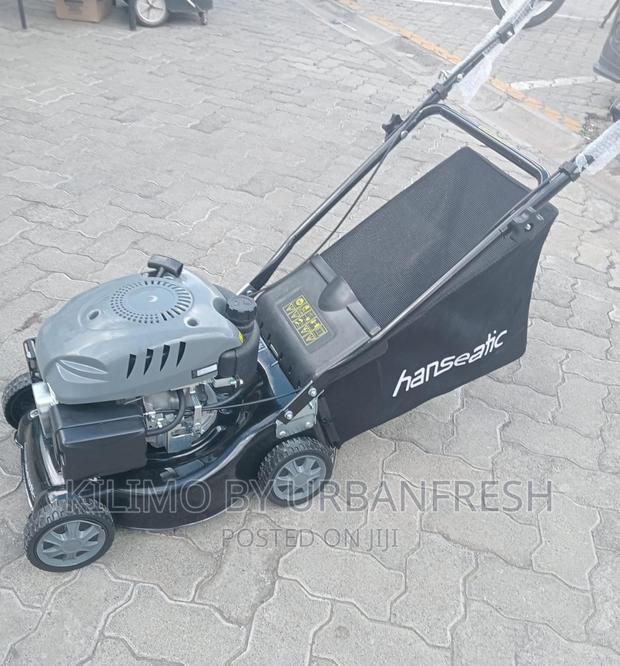 Lawn Mower. - thumbnail 3