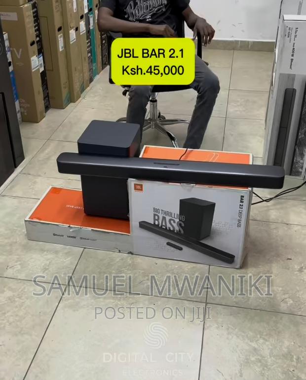 JBL 2.1ch Soundbar Deep Bass Dolby Surround Sound 300w