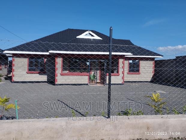 3bdrm Bungalow in Accacia, Kitengela for sale