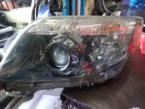 Fielder Xenon LHS Headlight