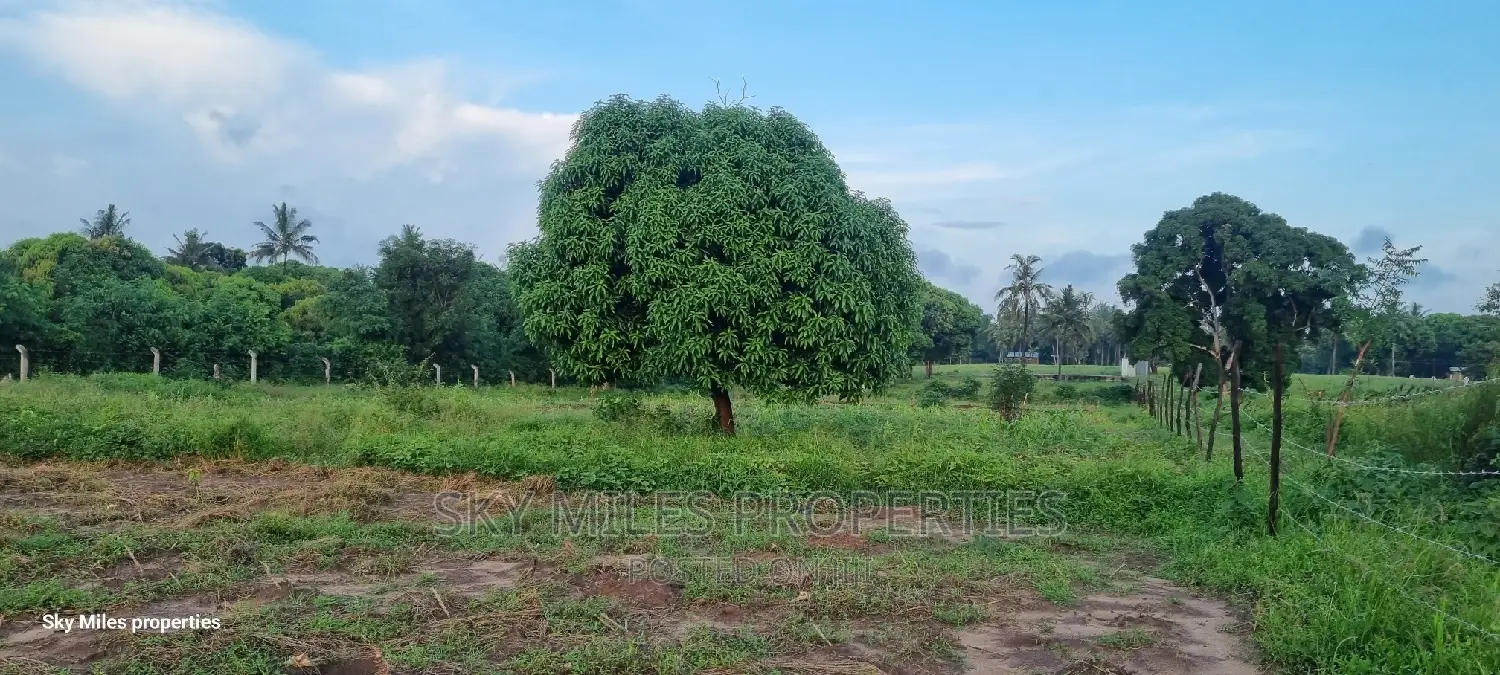 Mtwapa, 7-Acre Land With a Creek Beach View on Sale
