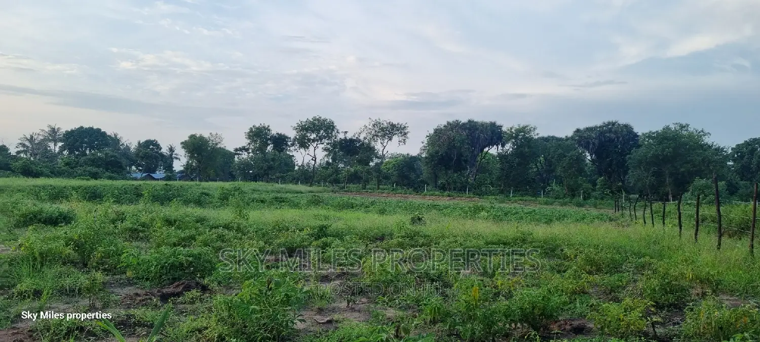 Mtwapa, 7-Acre Land With a Creek Beach View on Sale