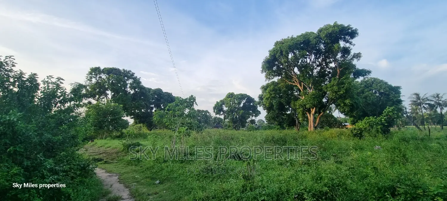Mtwapa, 7-Acre Land With a Creek Beach View on Sale