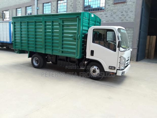 Isuzu NMR 2023 White - thumbnail 6