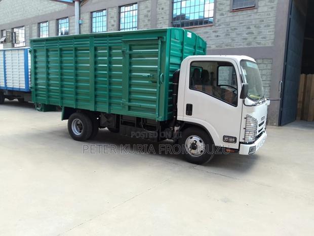Isuzu NMR 2023 White - thumbnail 5