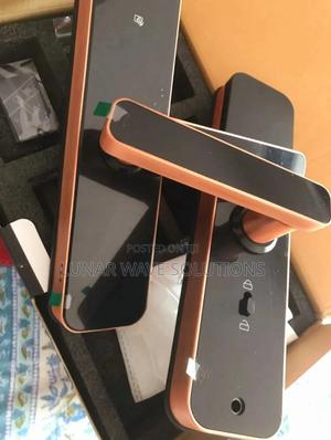 Smart Lock Biometric Lock - thumbnail 2