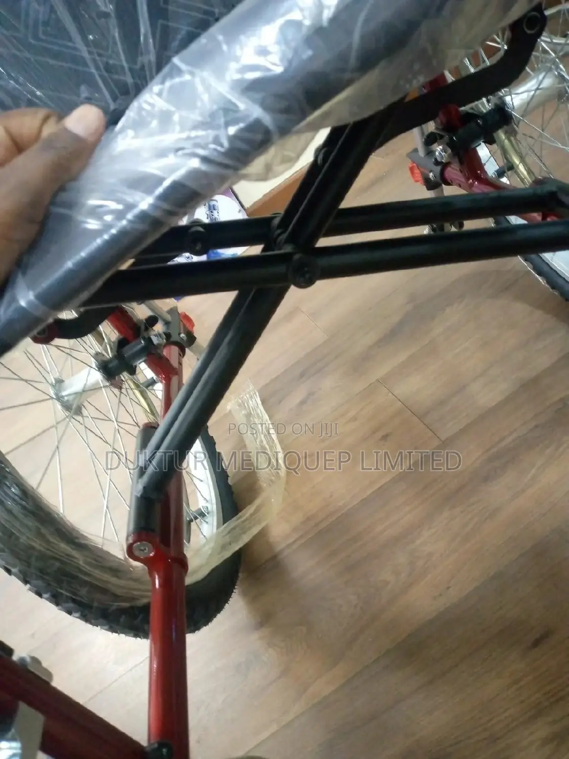 High End Wheelchair, Detachable Arm and Leg Rests