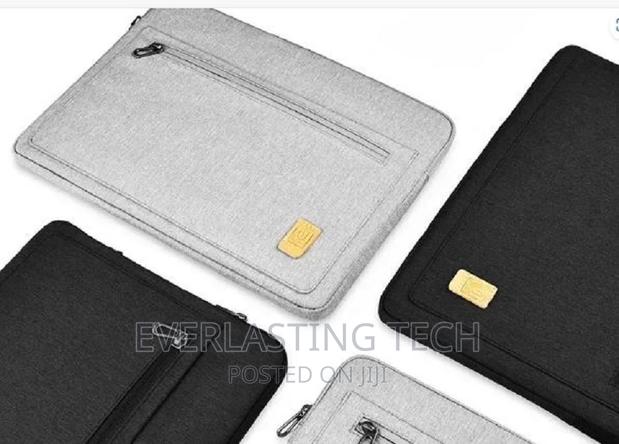 .WIWU Pioneer Laptop Sleeve 14" - Black | GM391114B