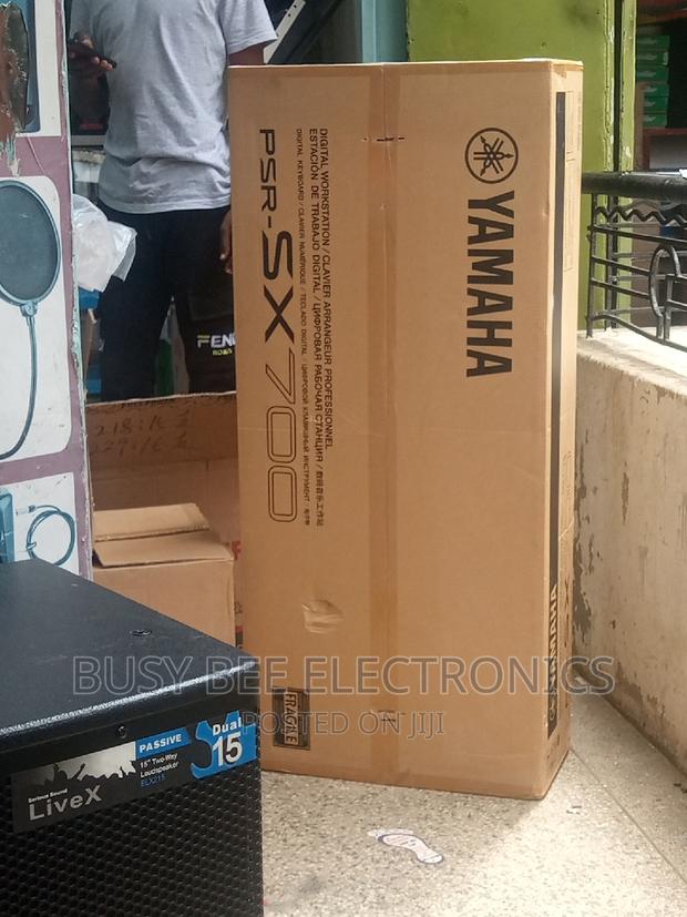 Yamaha PSR-Sx 700 Digital Keyboard - main view