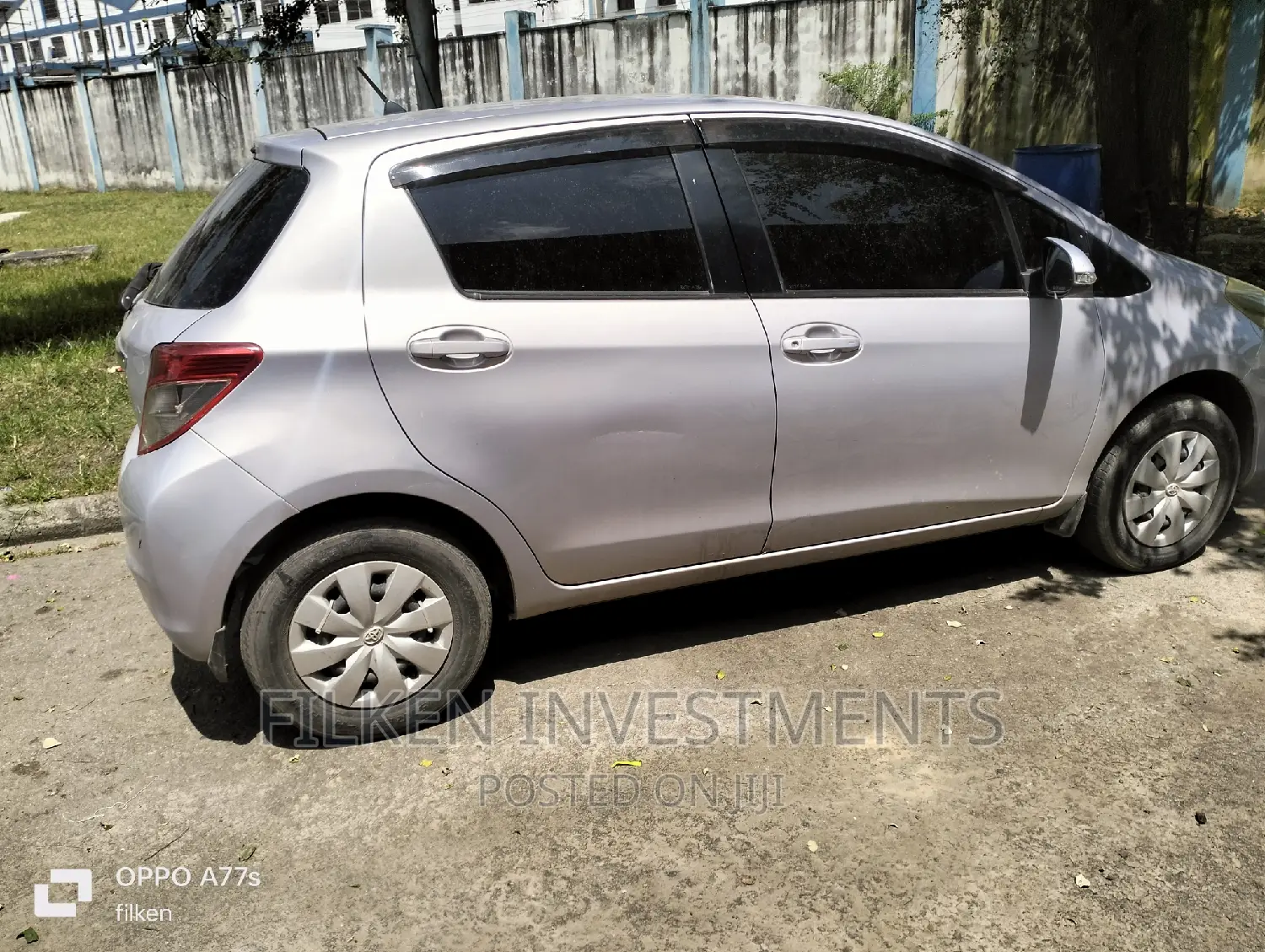 Toyota Vitz 2013 Purple