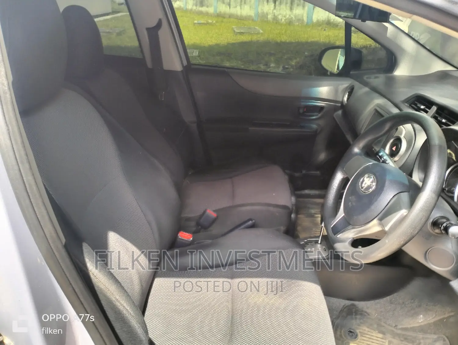 Toyota Vitz 2013 Purple
