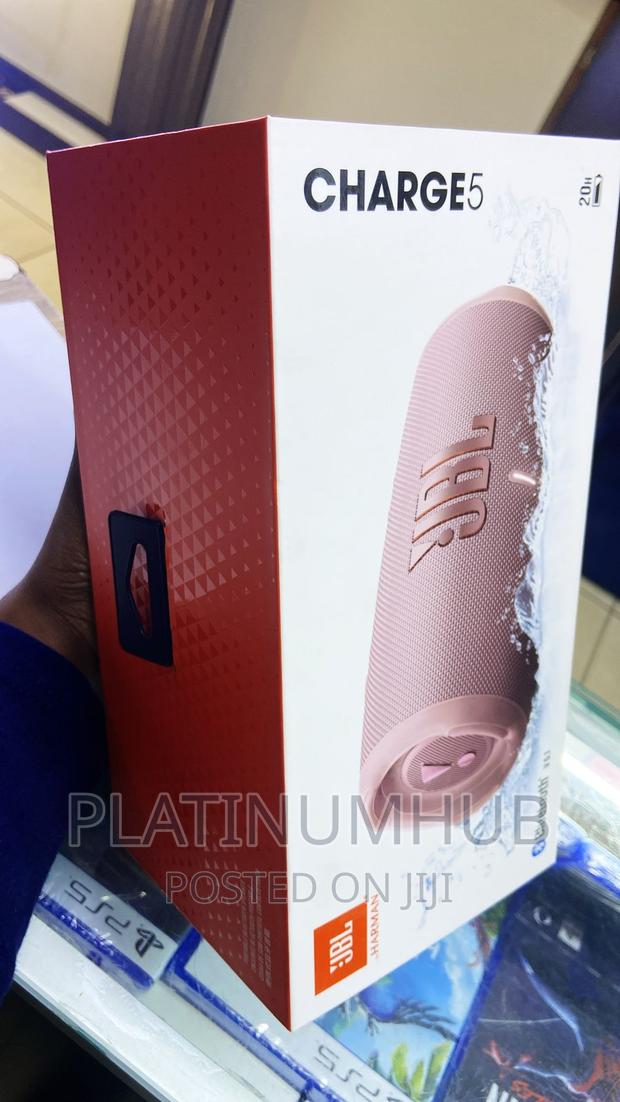 JBL Charge 5 Speaker - main view