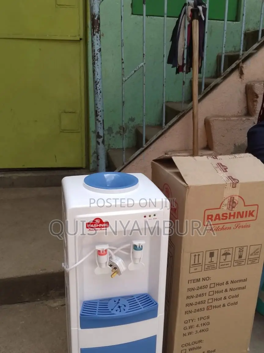 Hot and Cold Water Dispenser