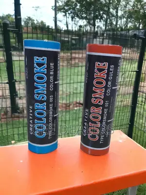 Pop Color Smoke Bomb