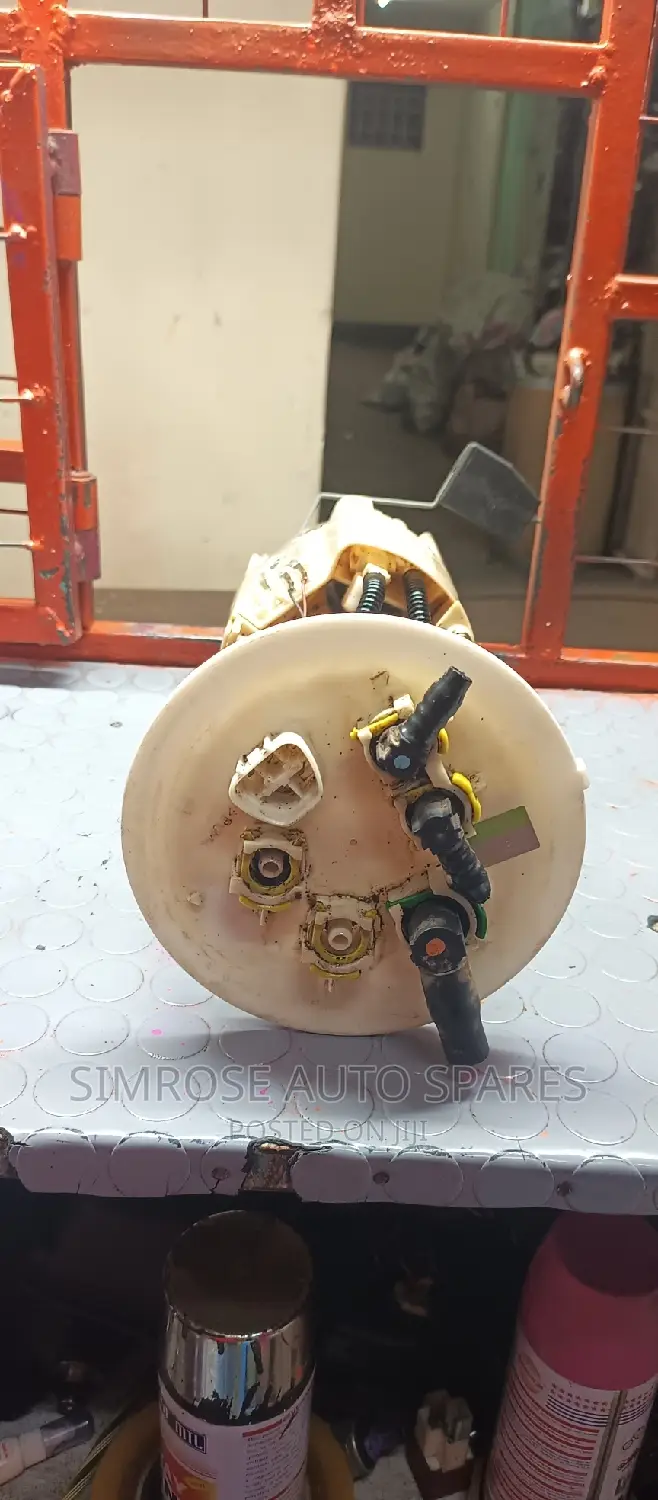 Toyota Prado 120 Diesel Fuel Pump.