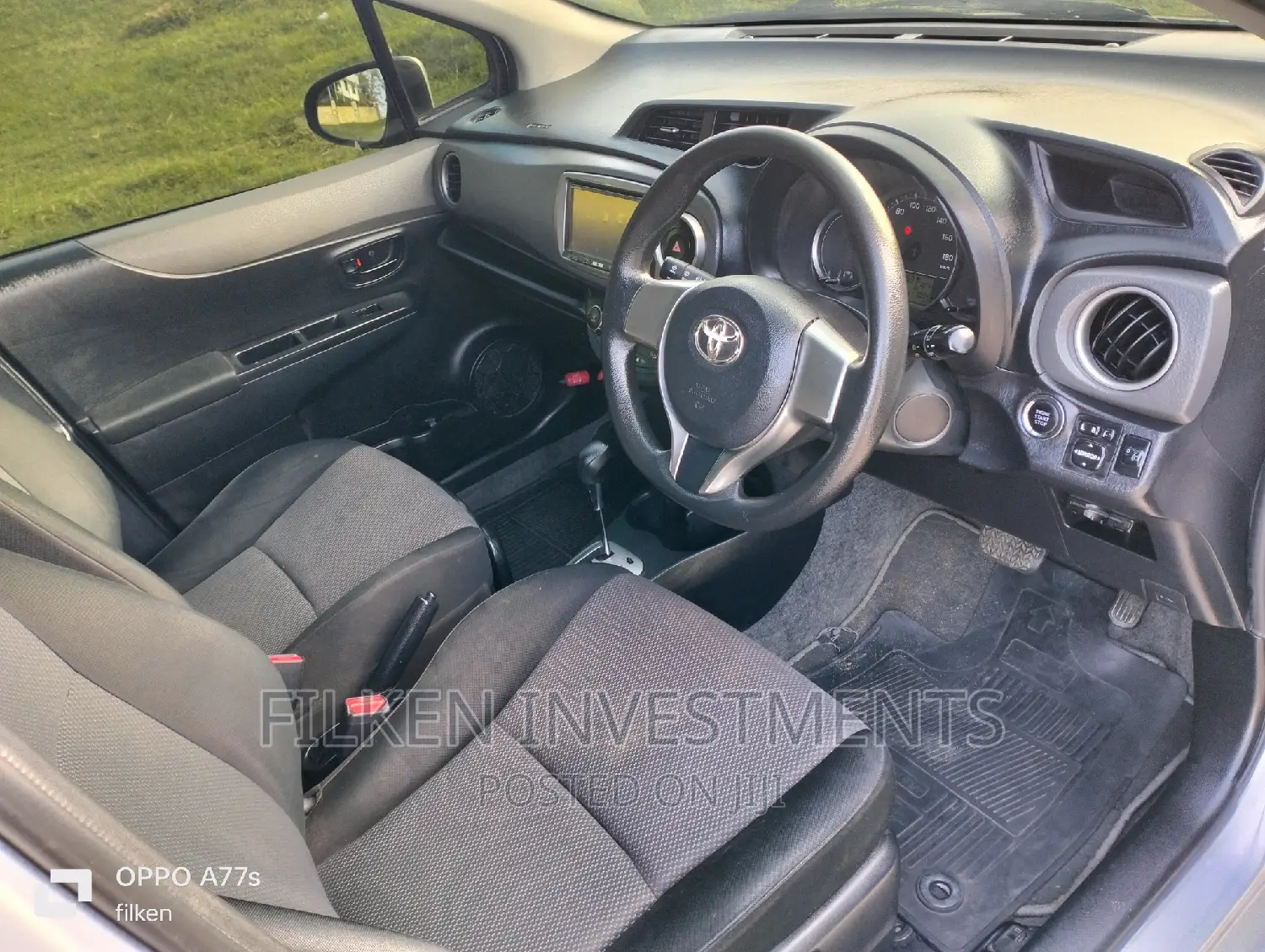 Toyota Vitz 2013 Purple
